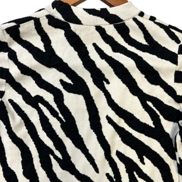 Proenza Schouler Top Silk Blend Animal Print Knit Sz S NWT Soft Elegant Chic - Picture 8 of 16